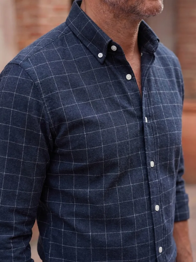 Easy-iron plain white poplin shirt