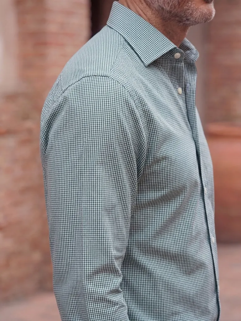 Easy-iron plain white poplin shirt